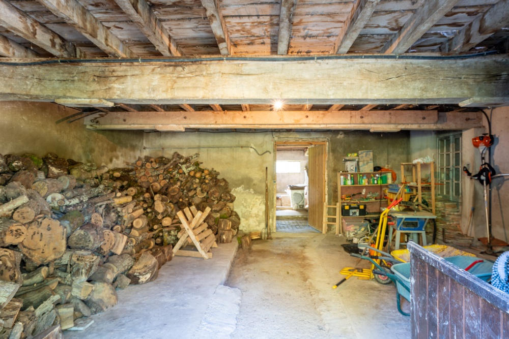 Storage (old stable)